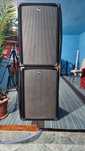 De vinzare..2 basi pasivi electro voice..putere QSC 5..cap de microfon