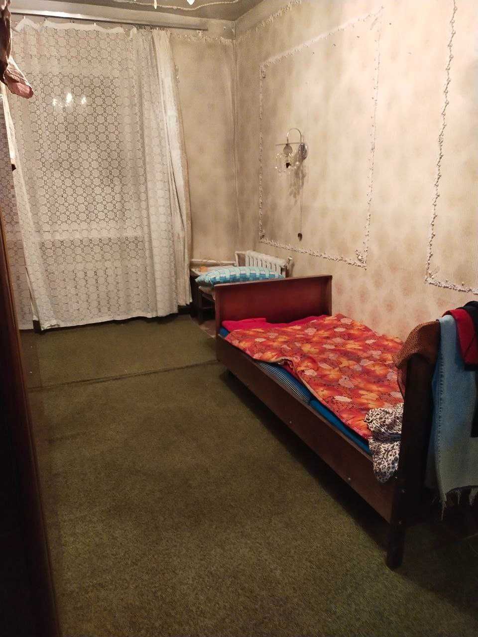 Срочно продам 2/9/9 (65м2) на Дружбе народов (Камолон махалла)