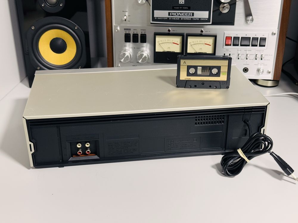 Deck TECHNICS RS-M206,vu-metre analogice,Japan,metal,sunet foarte bun!