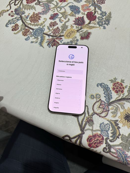 Iphone 16 pro max gold