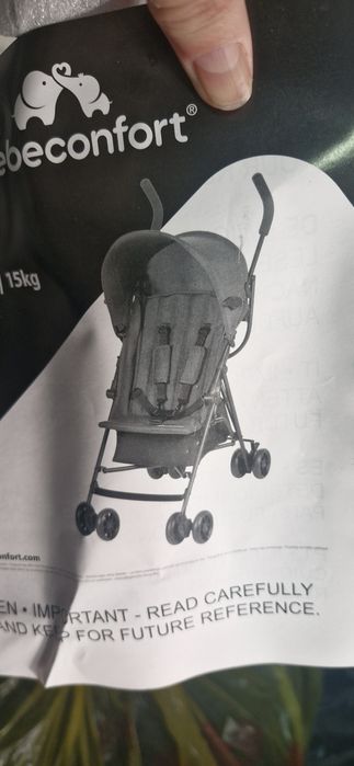 Продам .Коляска трость