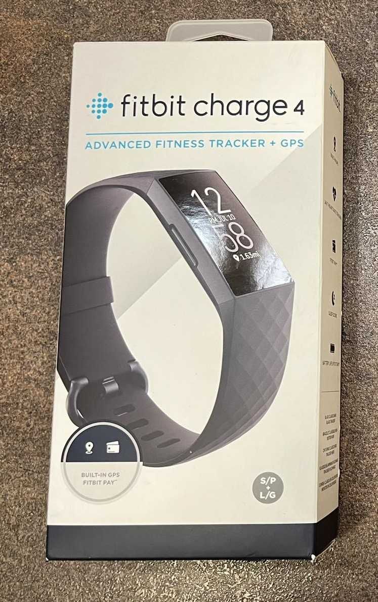 Fit Bit Charge 4 Смарт Часовник