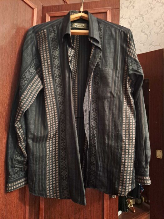 Б/у рубашки размер 50-52