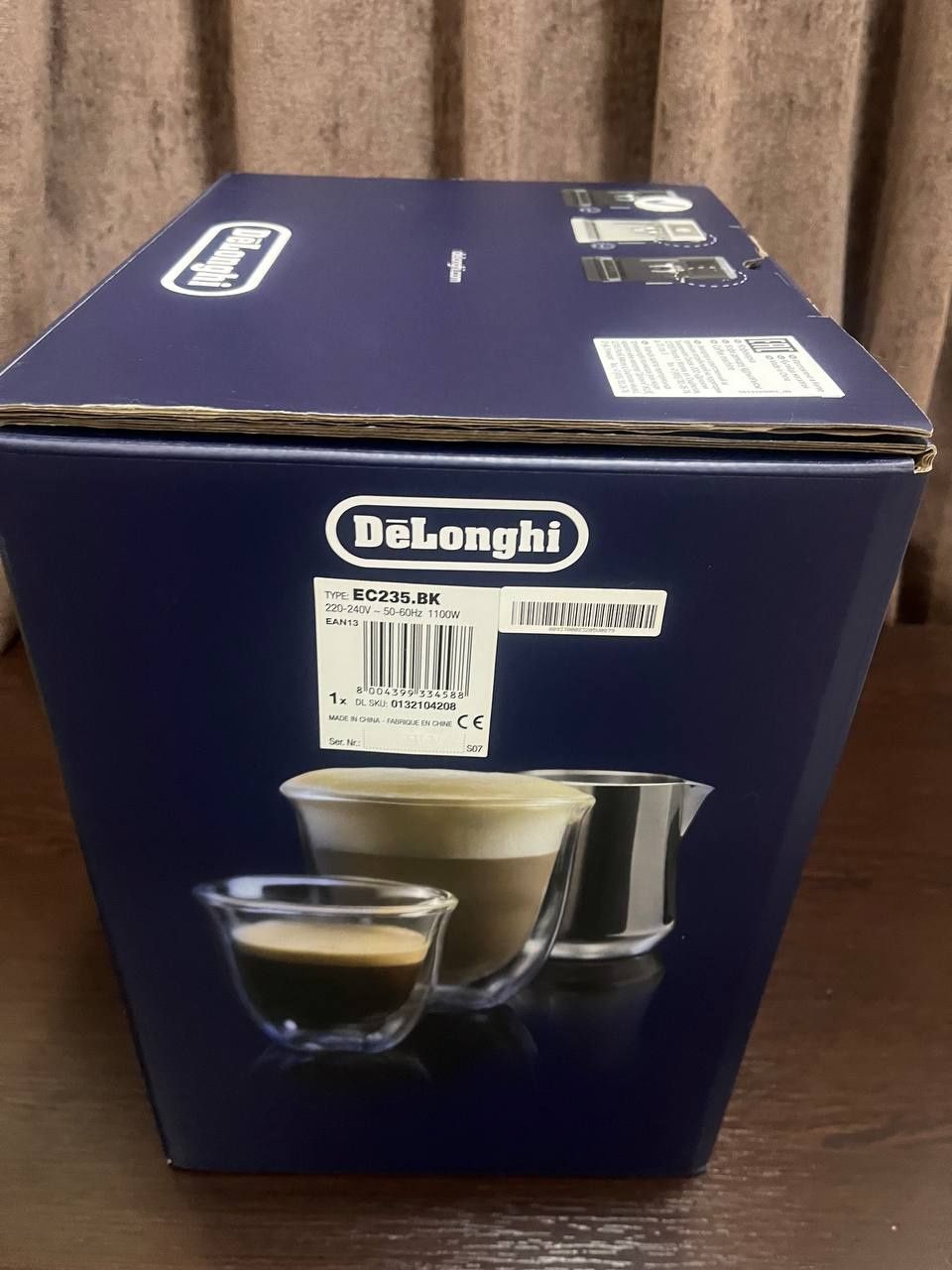 Кофе машина Delonghi