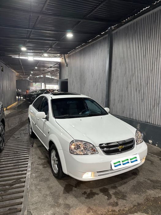 Lacetti Lasetti 2013 1.6 avtomat