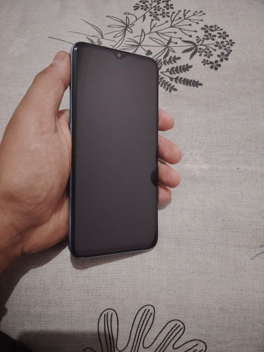 Oppo A17k holati ideal tinniq