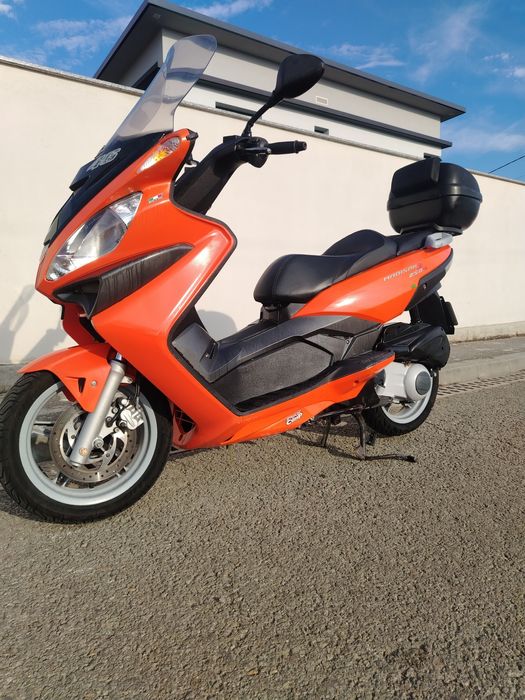 Scuter Malaguti Madison 3 250