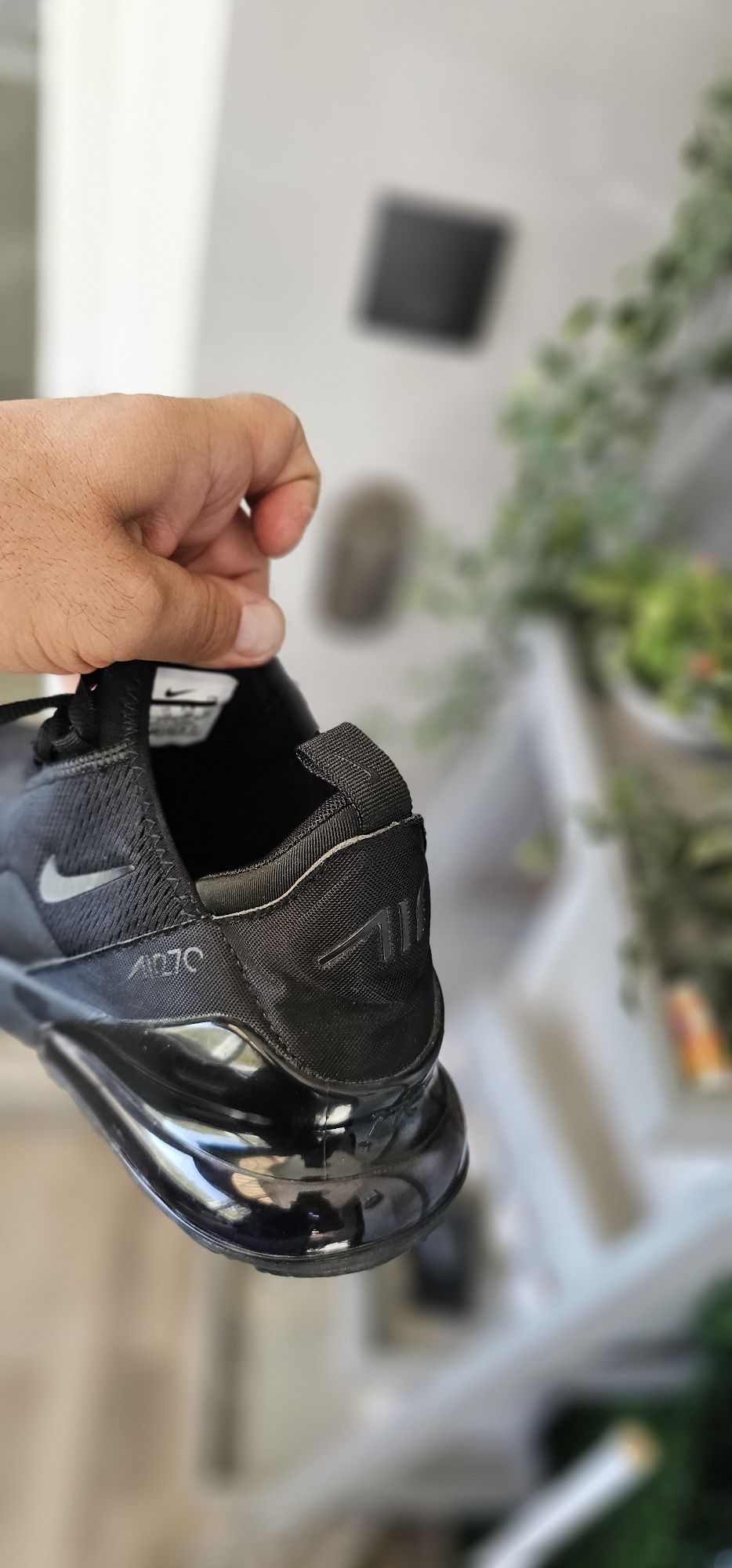 Маратонки NIKE AIR MAX 270 BLACK 45 номер