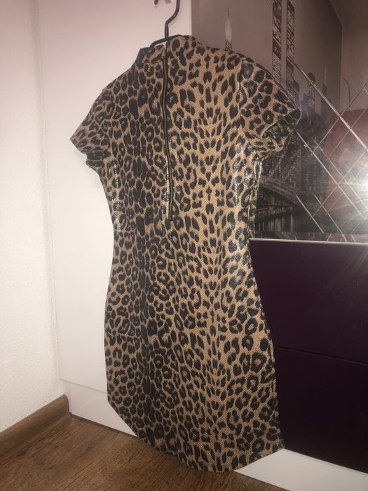 Кожена рокля, размер S
