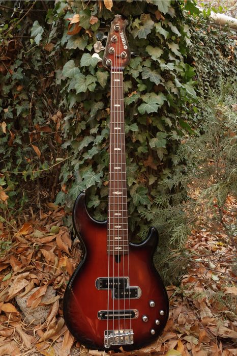 Бас-гитара Yamaha BB 615