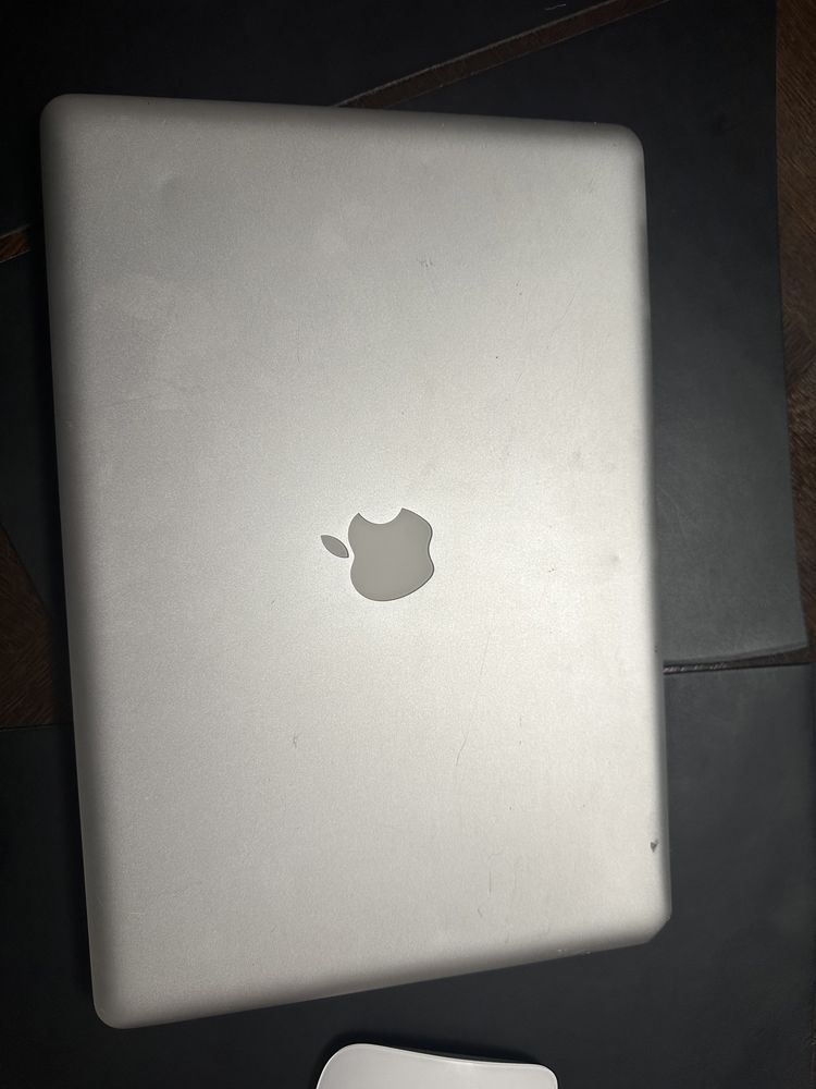 Laptop apple Macbook Pro 15”