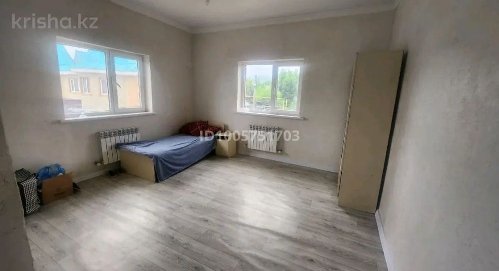 Сдаётся 1 комната внутри дома