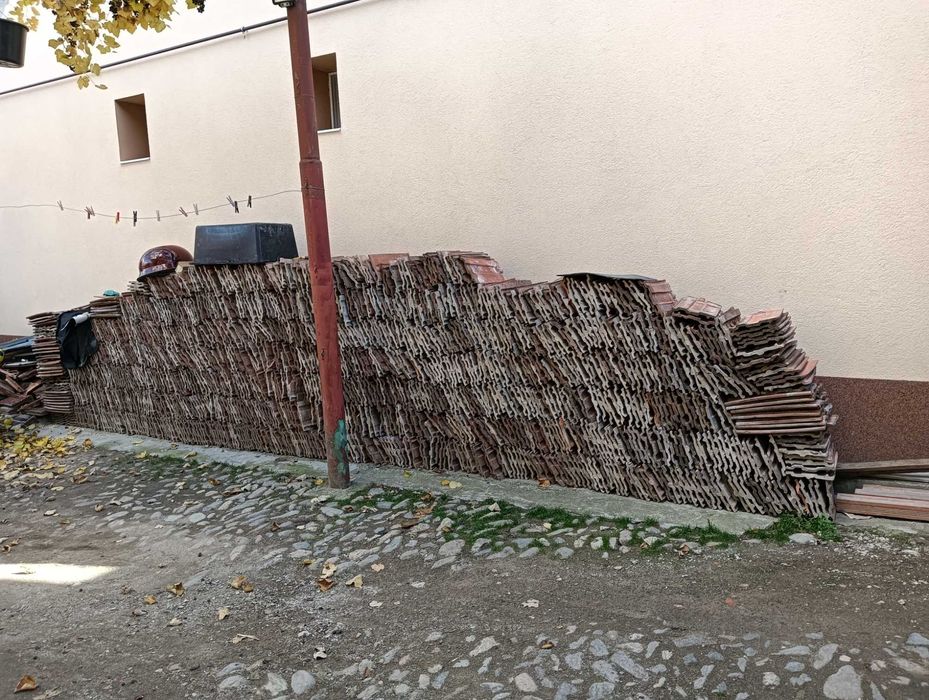Țiglă și coame folosite