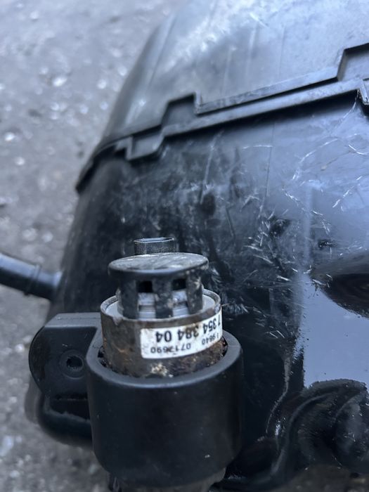 Bmw x4G02 M40d rezervor AdBlue complet cu modul pompa si senzori Denso