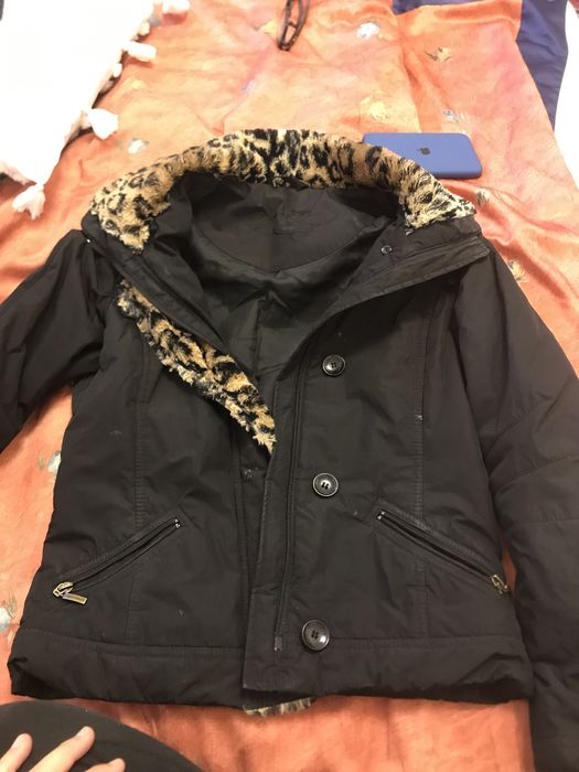 Продам куртку размер S