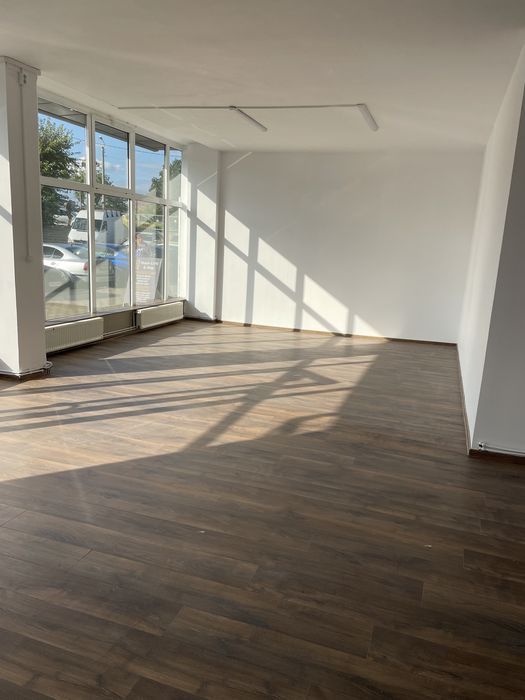 Birouri-Spatiul Comercial