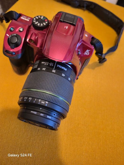 Vând ap foto Pentax K-30,stare impecabilă.