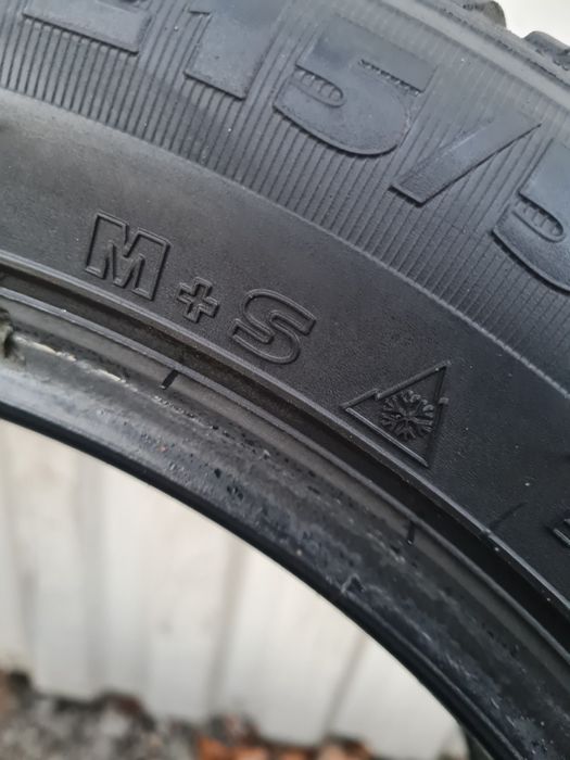 2 Anvelope de iarna*215/55R16*Riken*LICHIDARE STOC*100 Lei Buc*