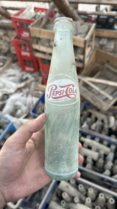 Sticle vechi Coca-Cola, Pepsi, Mirinda – colecție rară