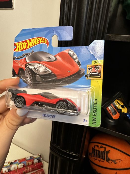 Hot Wheels колички