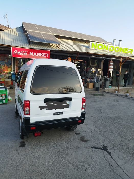 Автомобил Дево дамас