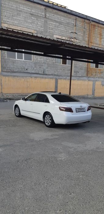 Автомобиль Тойота Камри 40