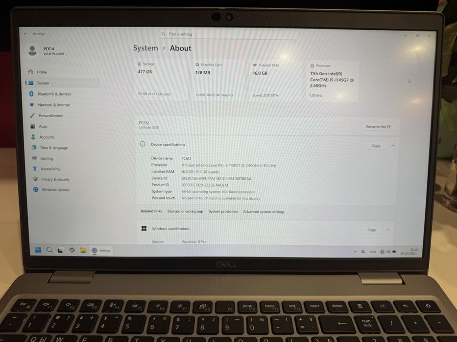 Лаптоп dell latitude 5520 Intel core I5  16 Ram 512 SSD