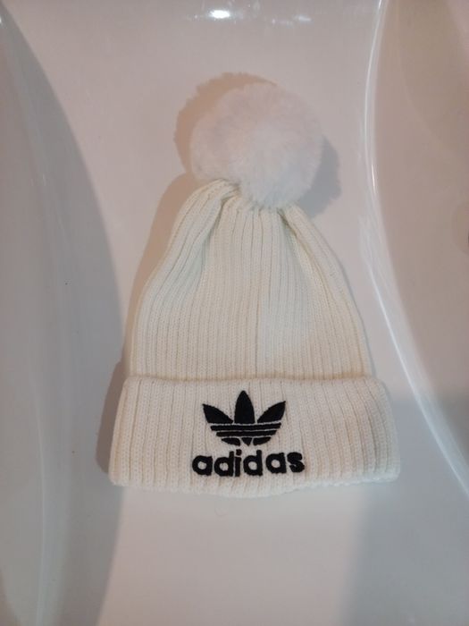 Căciuli Adidias, Nike, Moncler