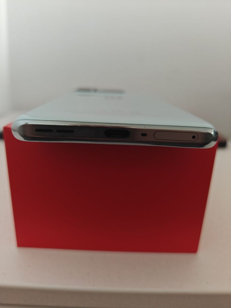 OnePlus 10T - 16GB RAM 256GB