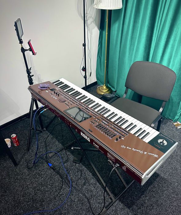 Vand Korg Pa4 ORIENTAL 76 Key