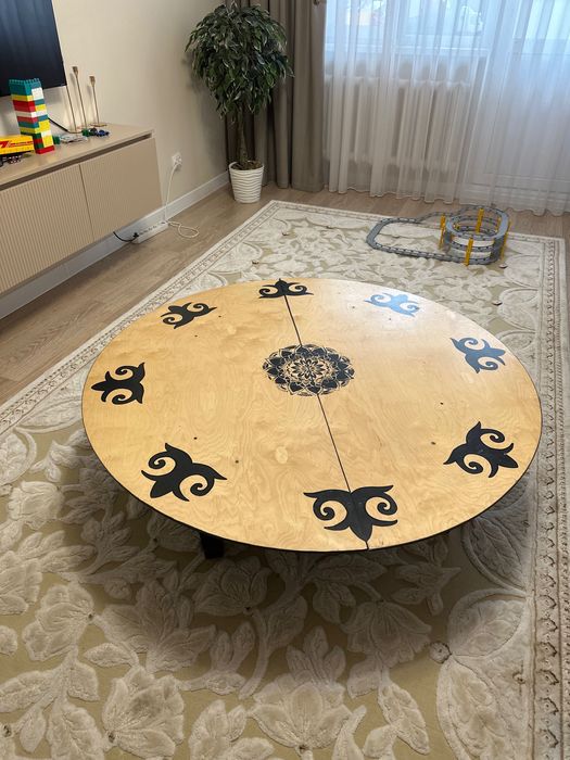 Стол круглый складной
