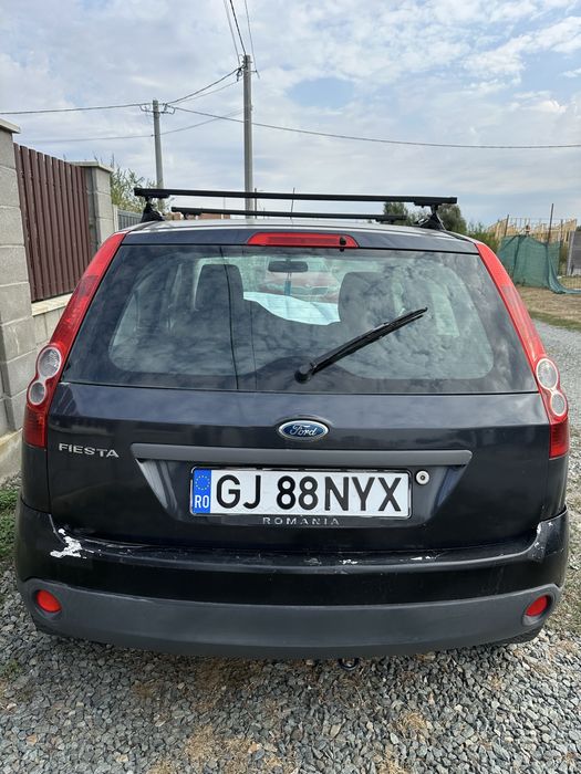Vand Ford Fiesta