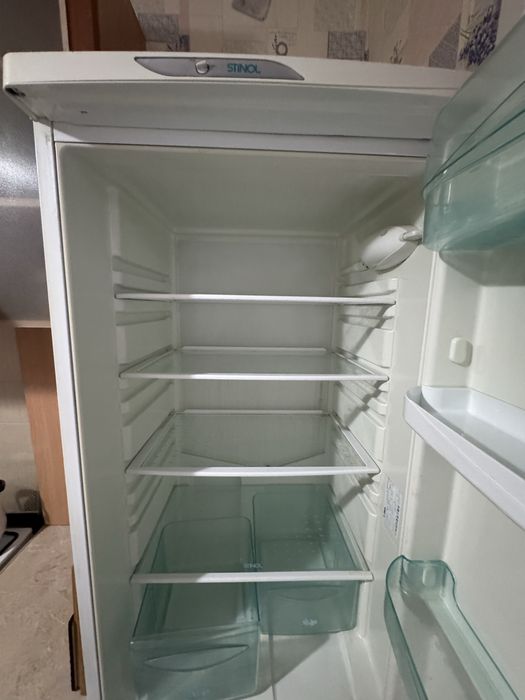 Продам холодильник stinol
