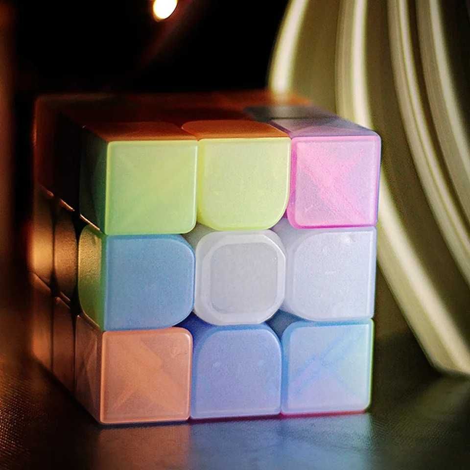 Cub Rubik Sakura Jelly. Semitransparent. Fibră de carbon. Speed cubing