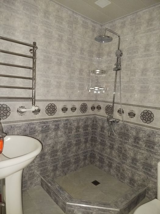 Ijaraga kvartira beriladi Sagdiyana Met kollej  olda 1 xona 3 etaj