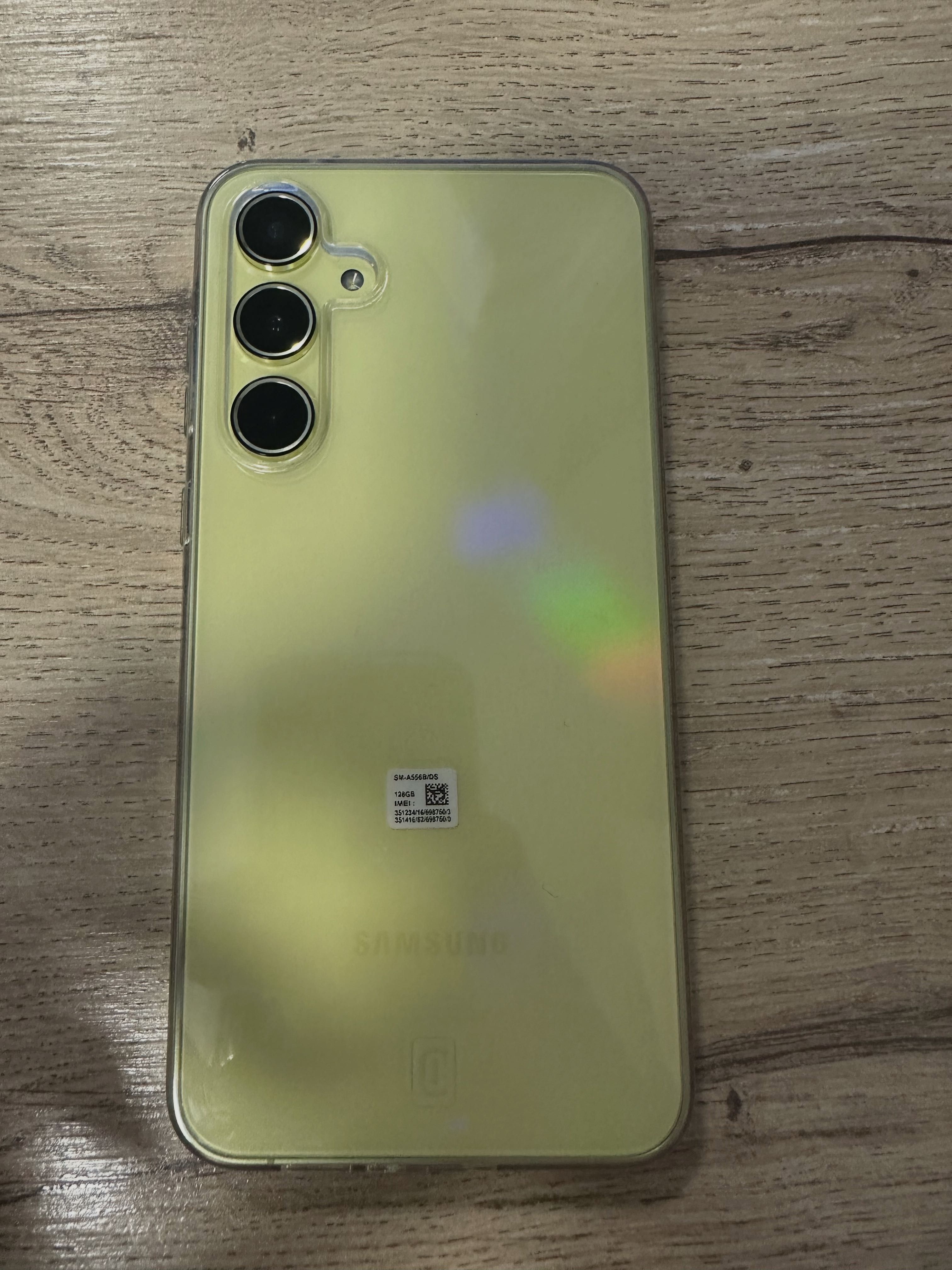 Телефон Samsung A55