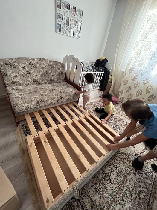 Продам Диван раскрывается