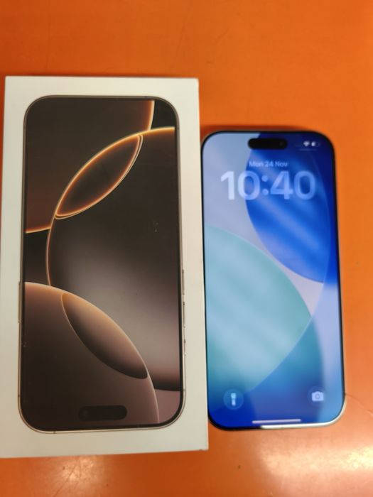 Iphone 16 pro 128g desert