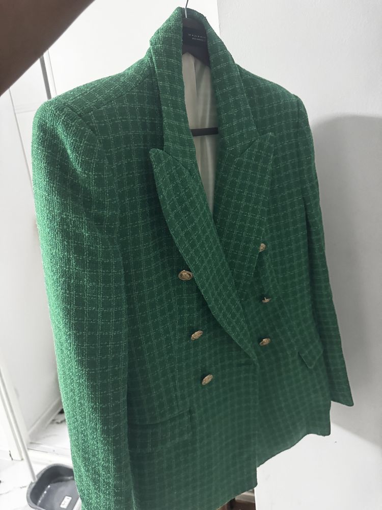 Sacou ZARA verde smarald M, elegant, stare excelentă