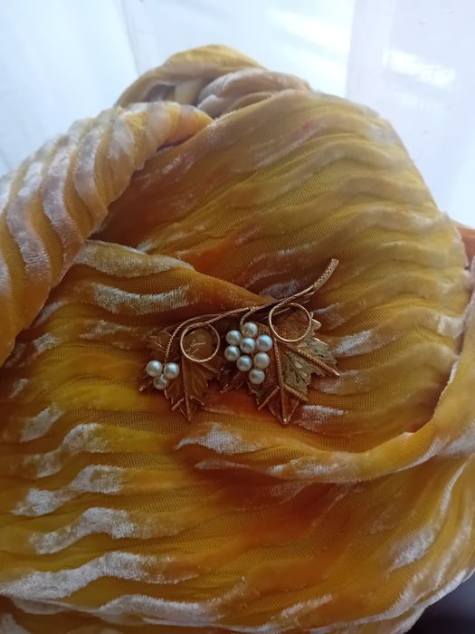 Brosa vintage aur 18k