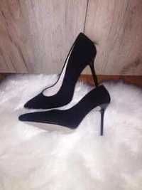 Pantofi stiletto negri Zara nr 38