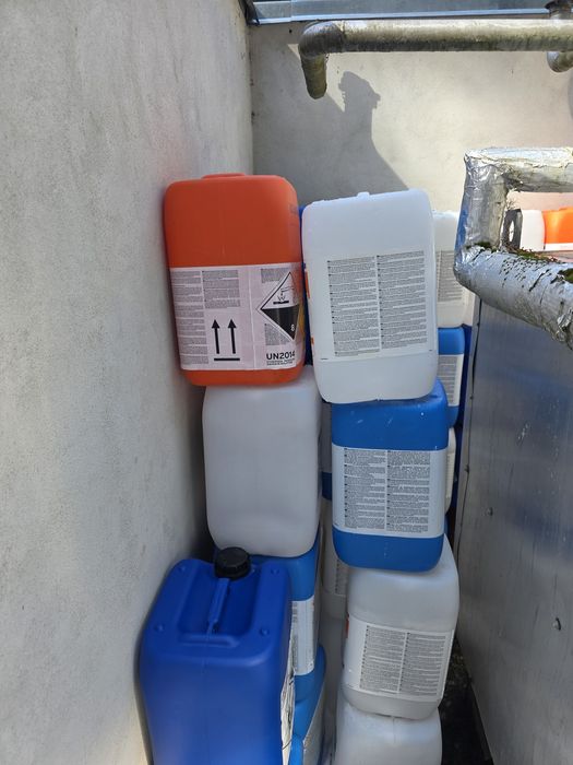 Bidoane 20 litri de vanzare