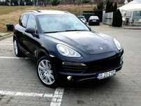 Porsche Cayenne 3.0 Diesel 
An 2014 pe acte
Suspensie Sport/Norm
