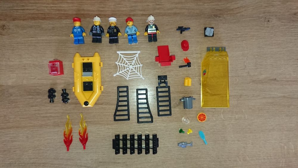 Лего човечета и аксесоари Lego figures