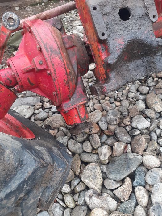 Punte față TRACTOR UTB DT 4X4