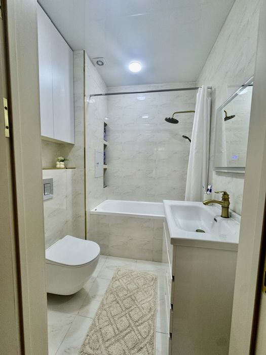 Продаётся своя 3-х комнатная квартира