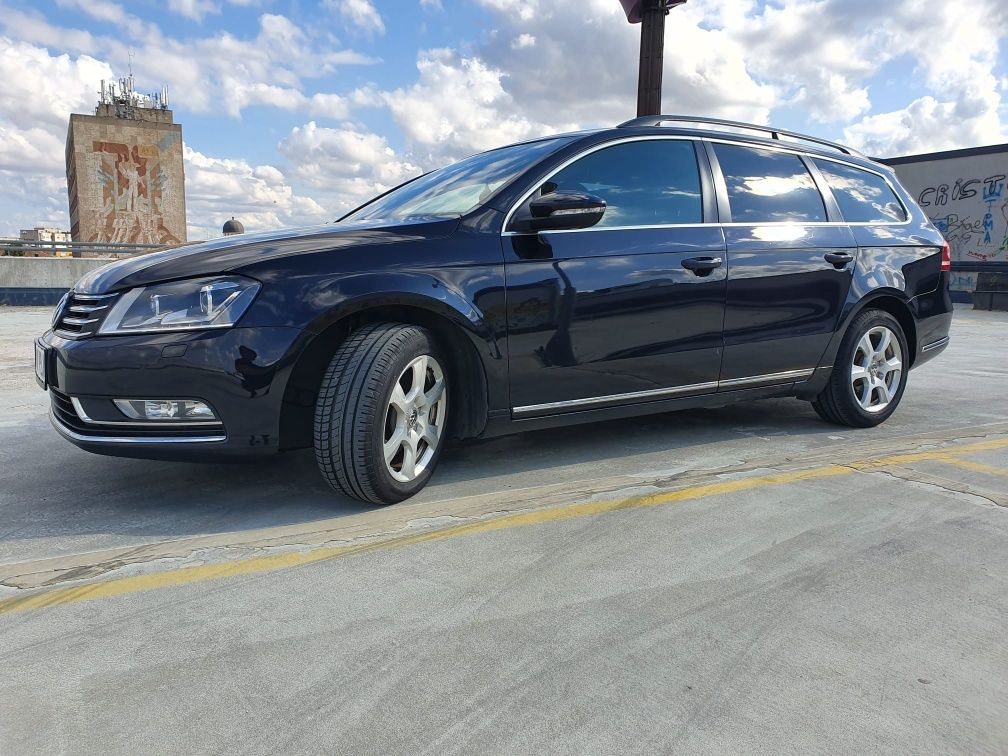 Vând Volkswagen Passat Exclusive Led + Xenon   B 7  Variant  1 . 6 TDI