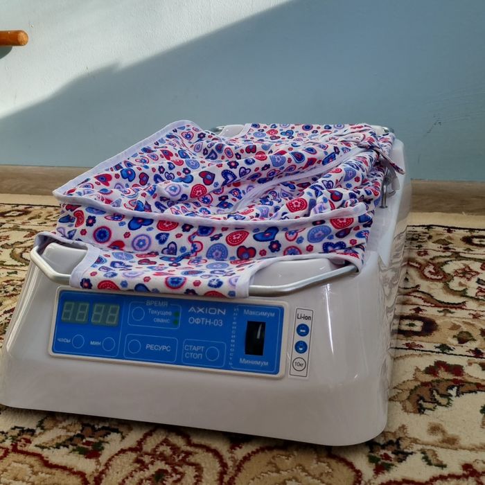 Фотолампа от желтушки 3000 тг в Алматы лампа краватка от желтухи