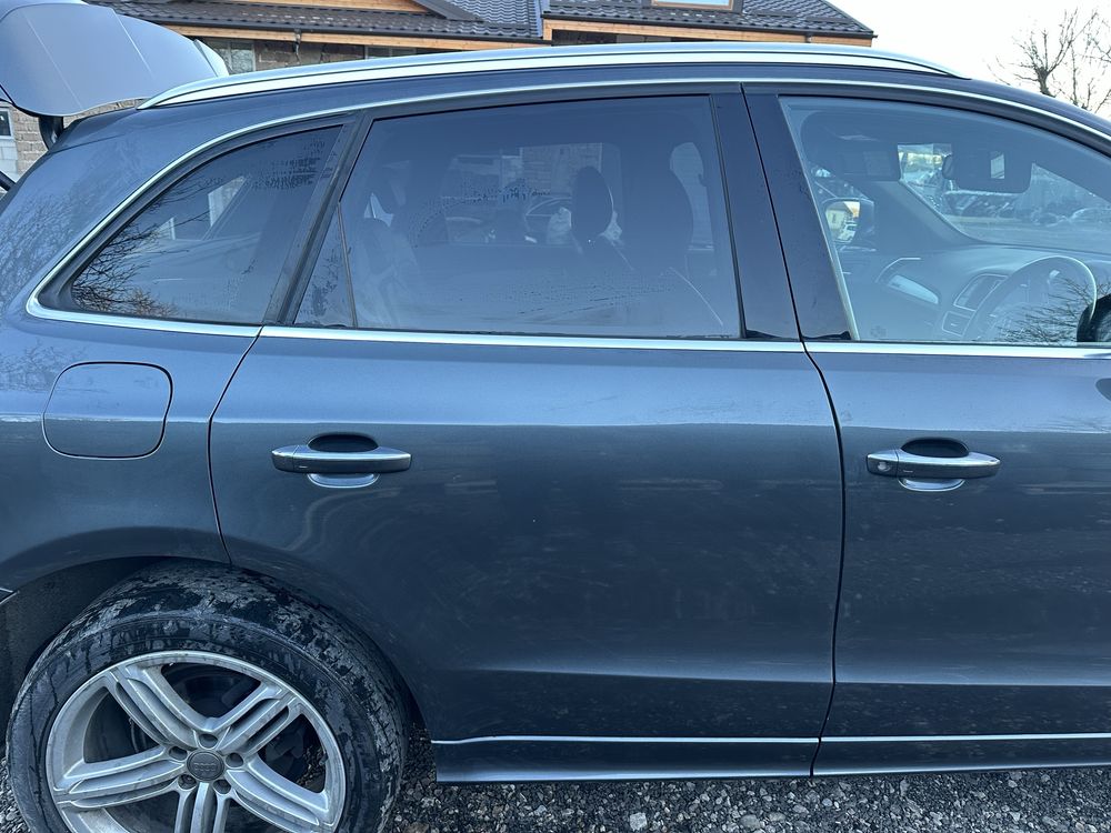 Usi dreapta / Portiere dreapta Audi Q5 8R, 2008-2016