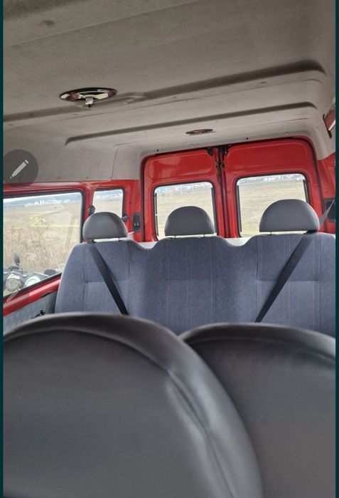 masina pompieri Ford varianta lung 8 locuri 650
Diesel 2496 cm3 
An fa